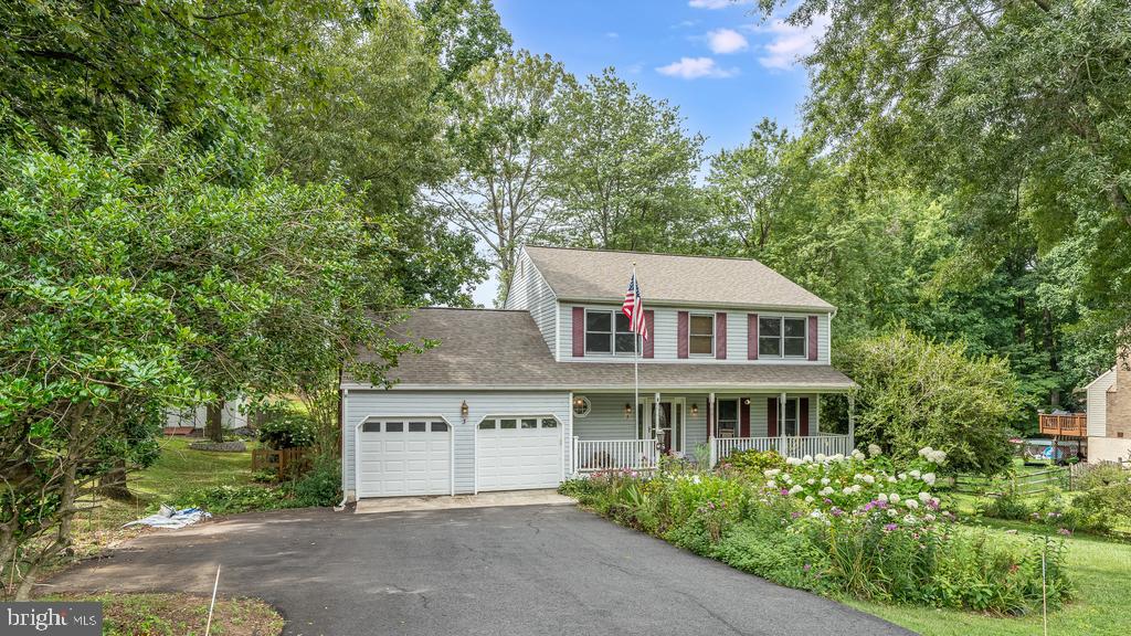 VISTA WOODS - Residential