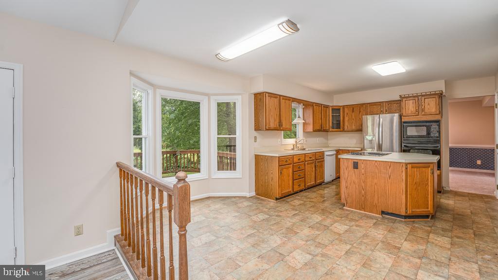 VISTA WOODS - Residential