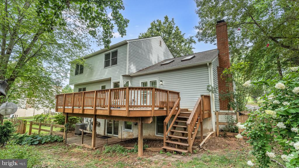 VISTA WOODS - Residential