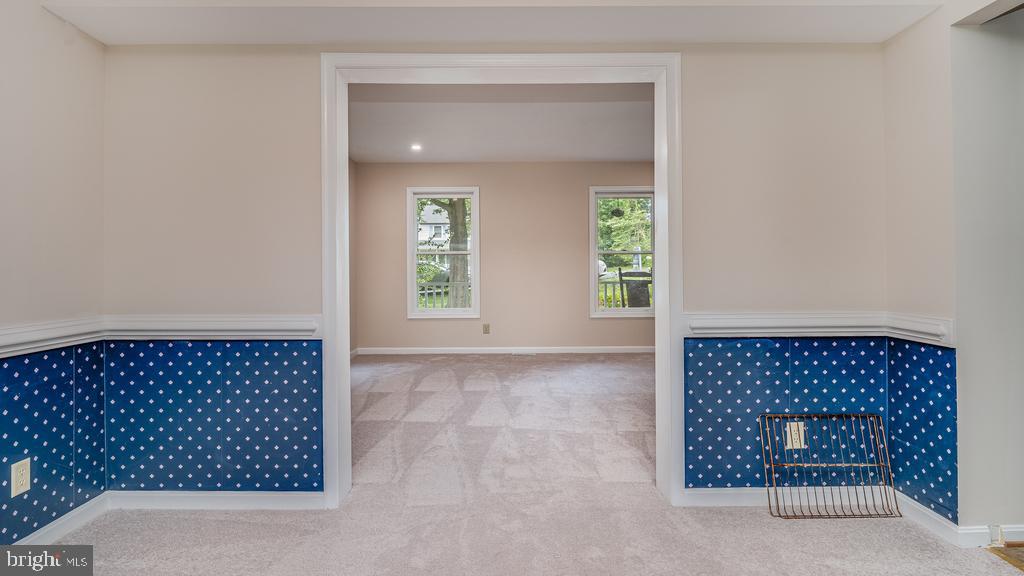 VISTA WOODS - Residential