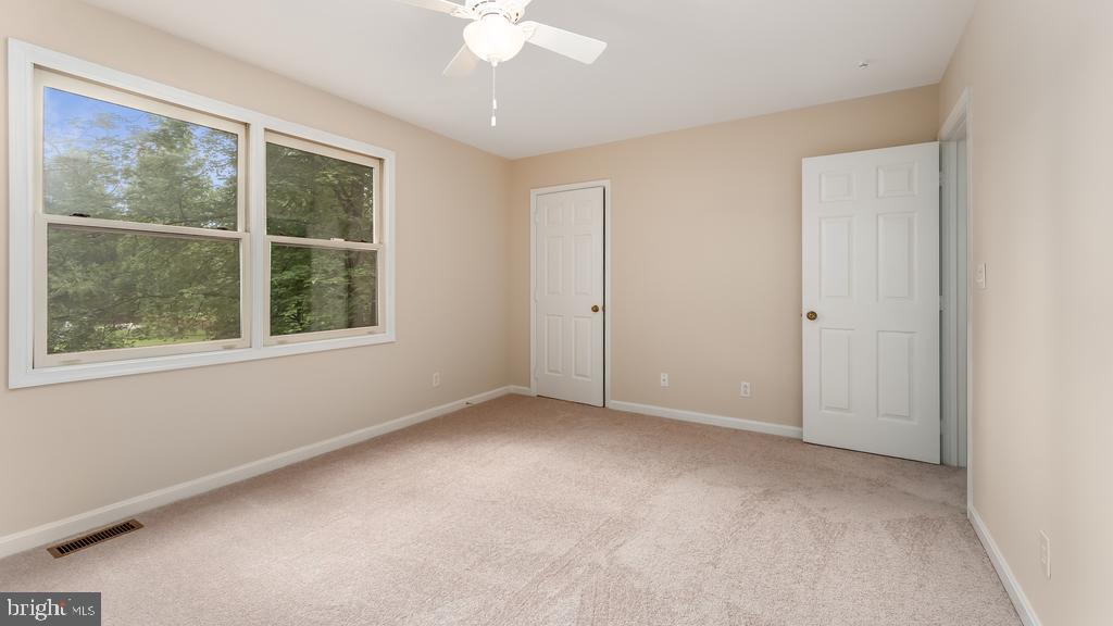 VISTA WOODS - Residential