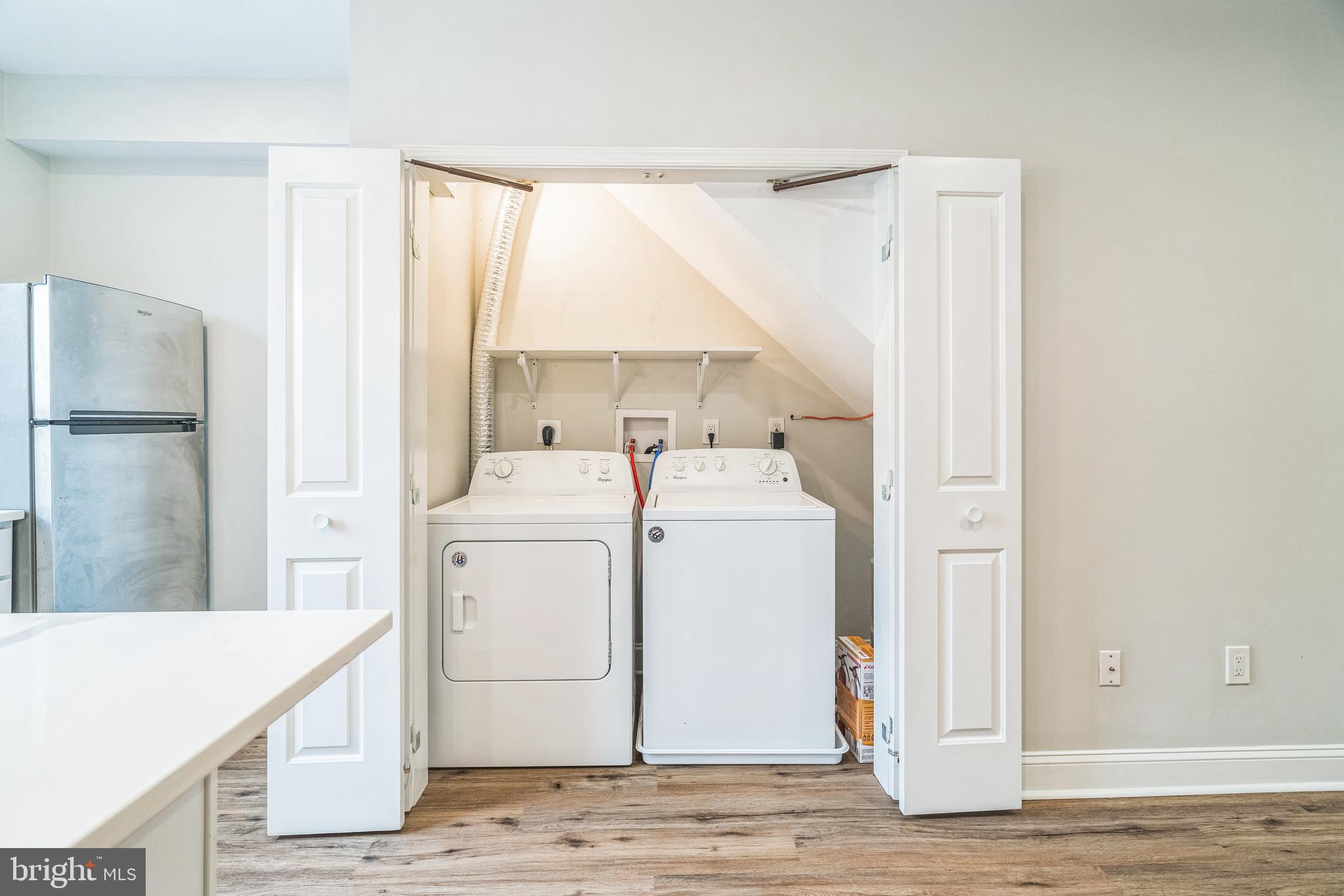 LOWER MOYAMENSING - Residential Lease