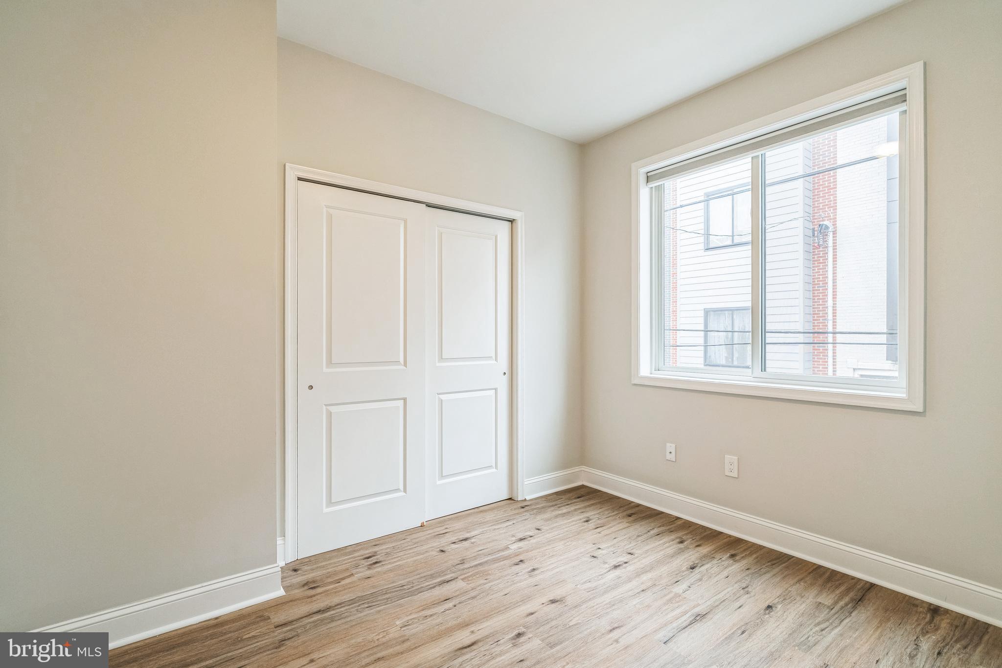 LOWER MOYAMENSING - Residential Lease