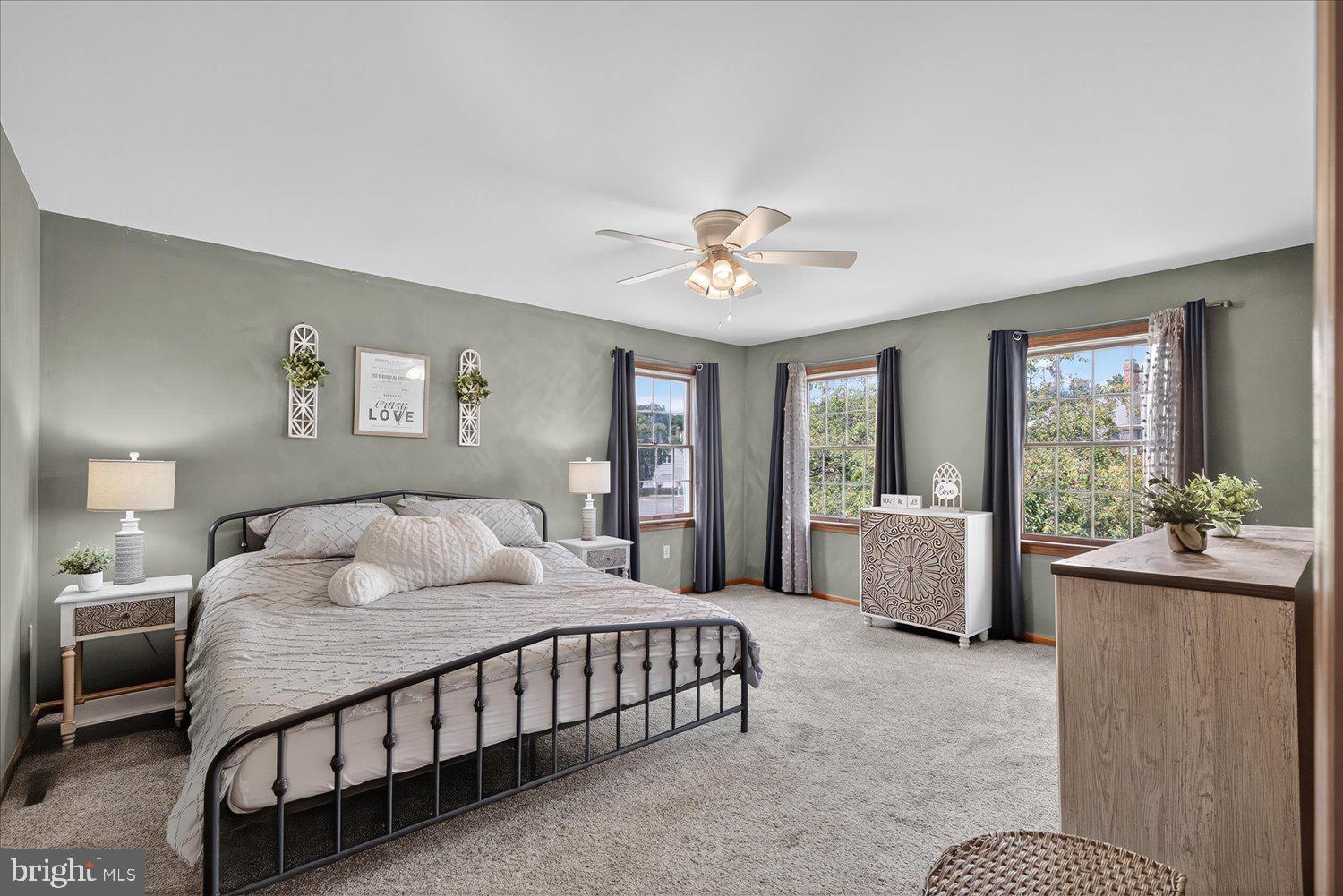 QUAIL HOLLOW - Residential