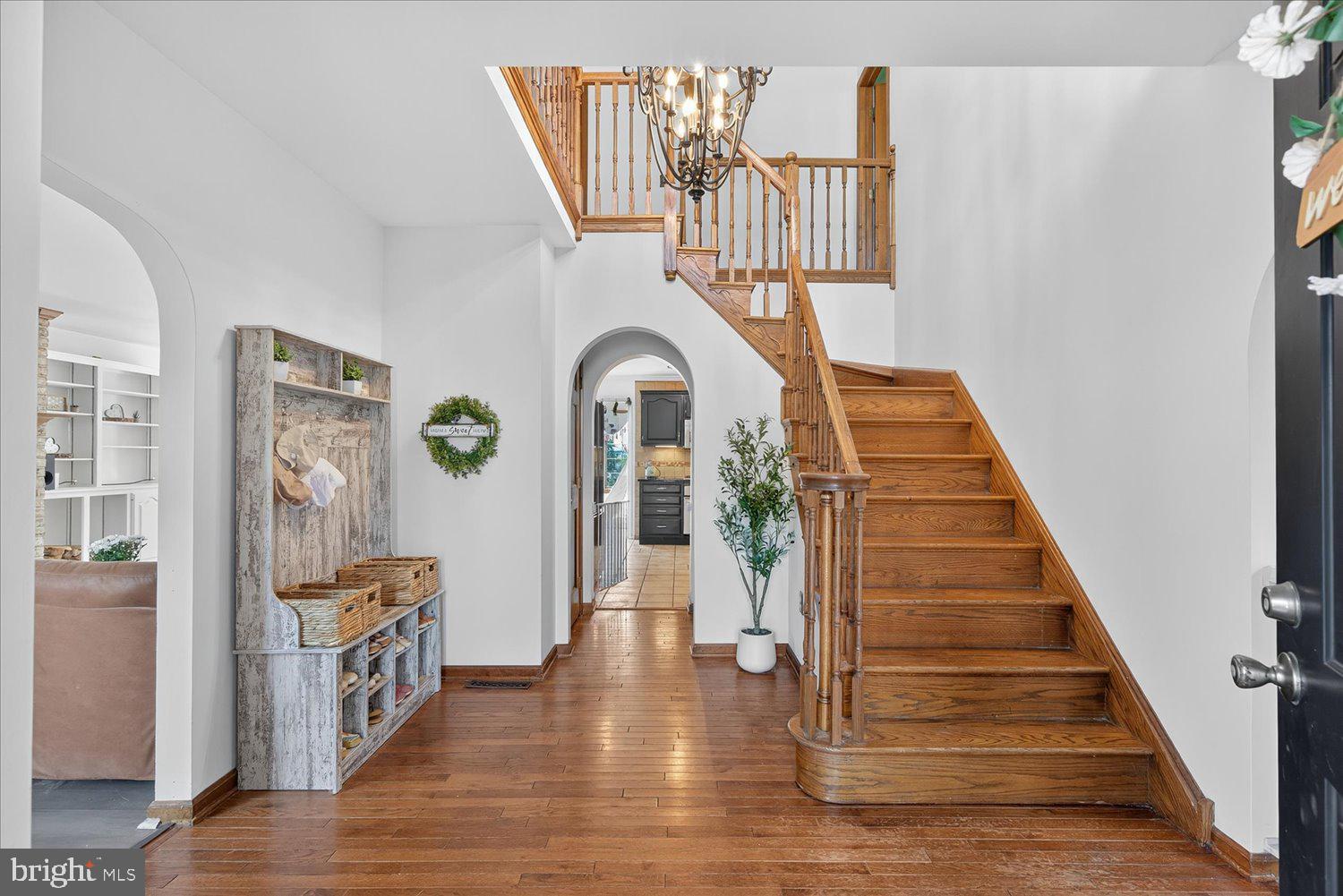 17 SANDERLING DRIVE