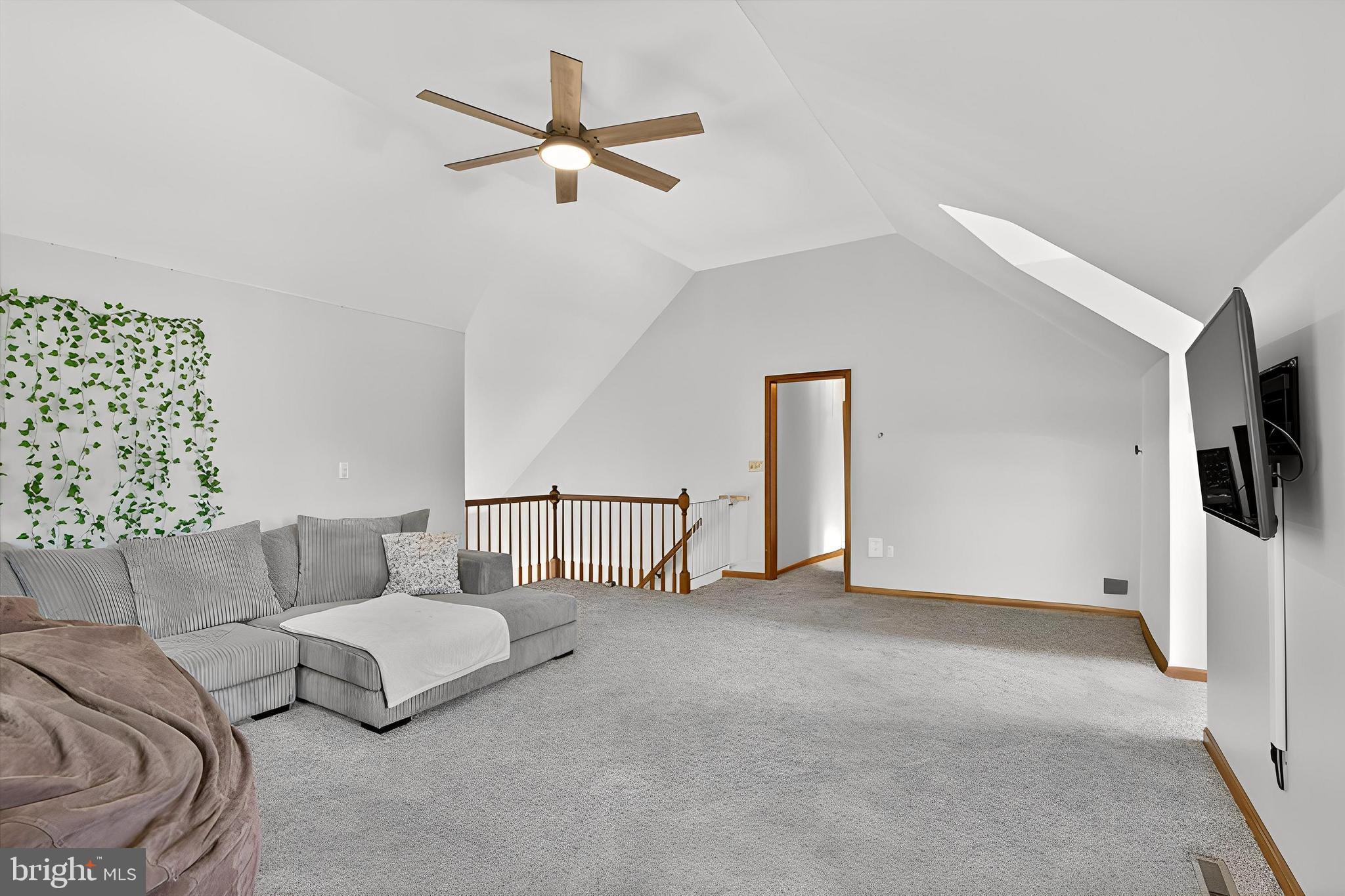 QUAIL HOLLOW - Residential