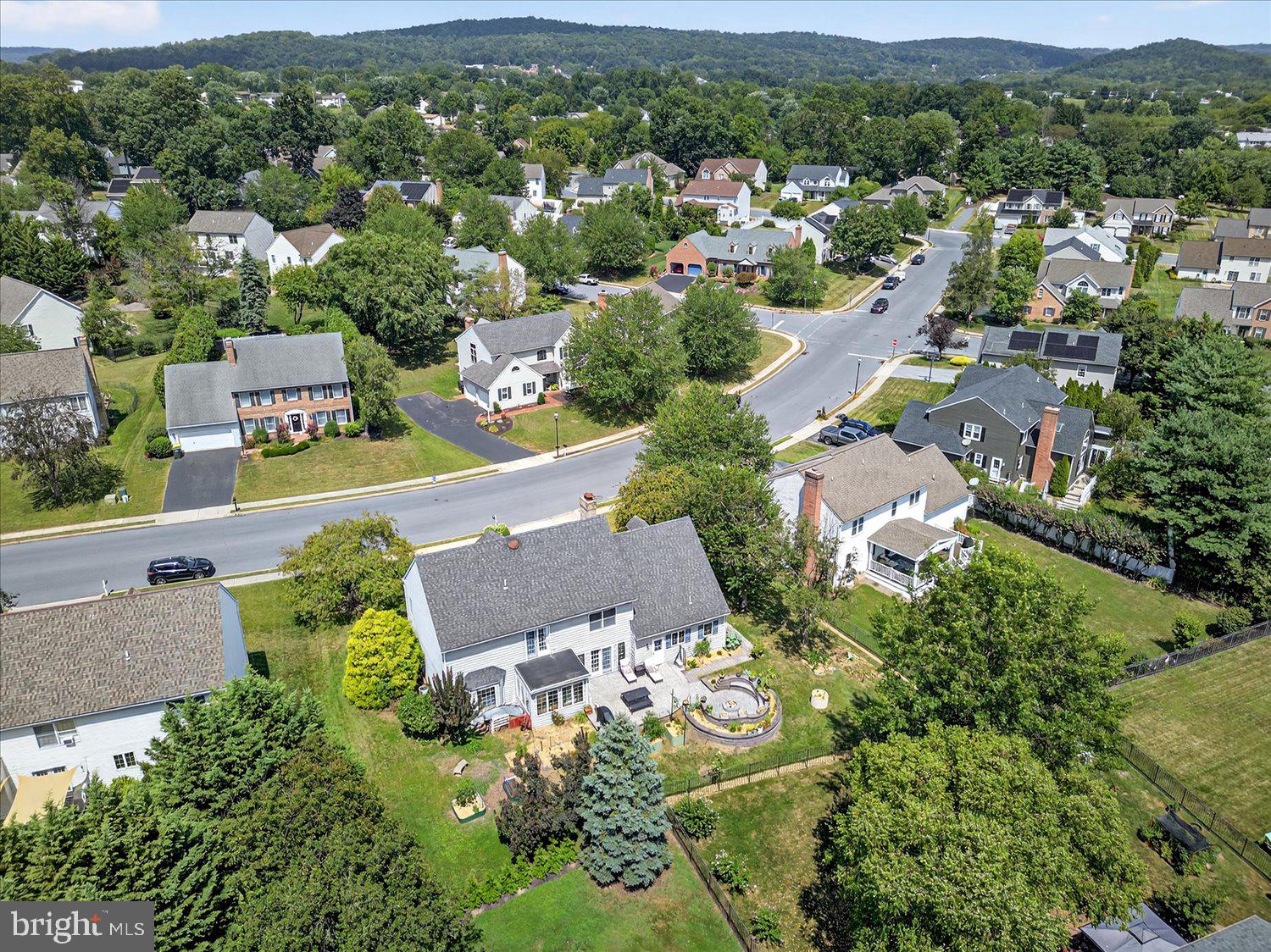 QUAIL HOLLOW - Residential