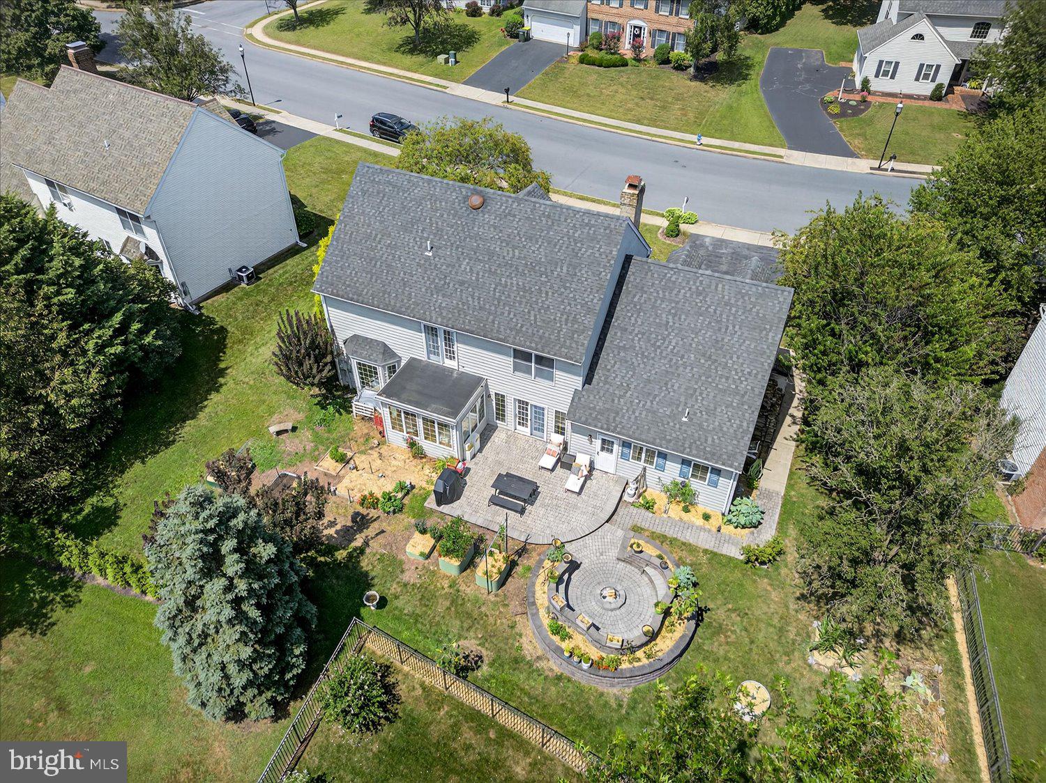 QUAIL HOLLOW - Residential