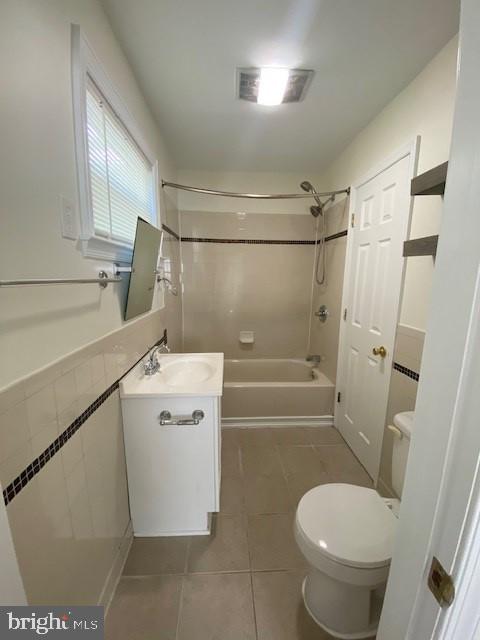 TIMOTHY PARK - Residential Lease