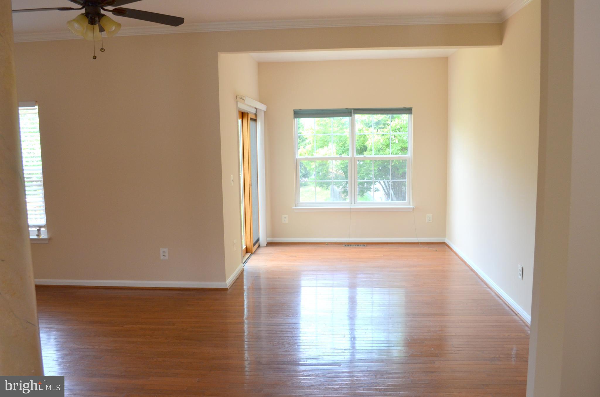 POTOMAC STATION - Residential Lease