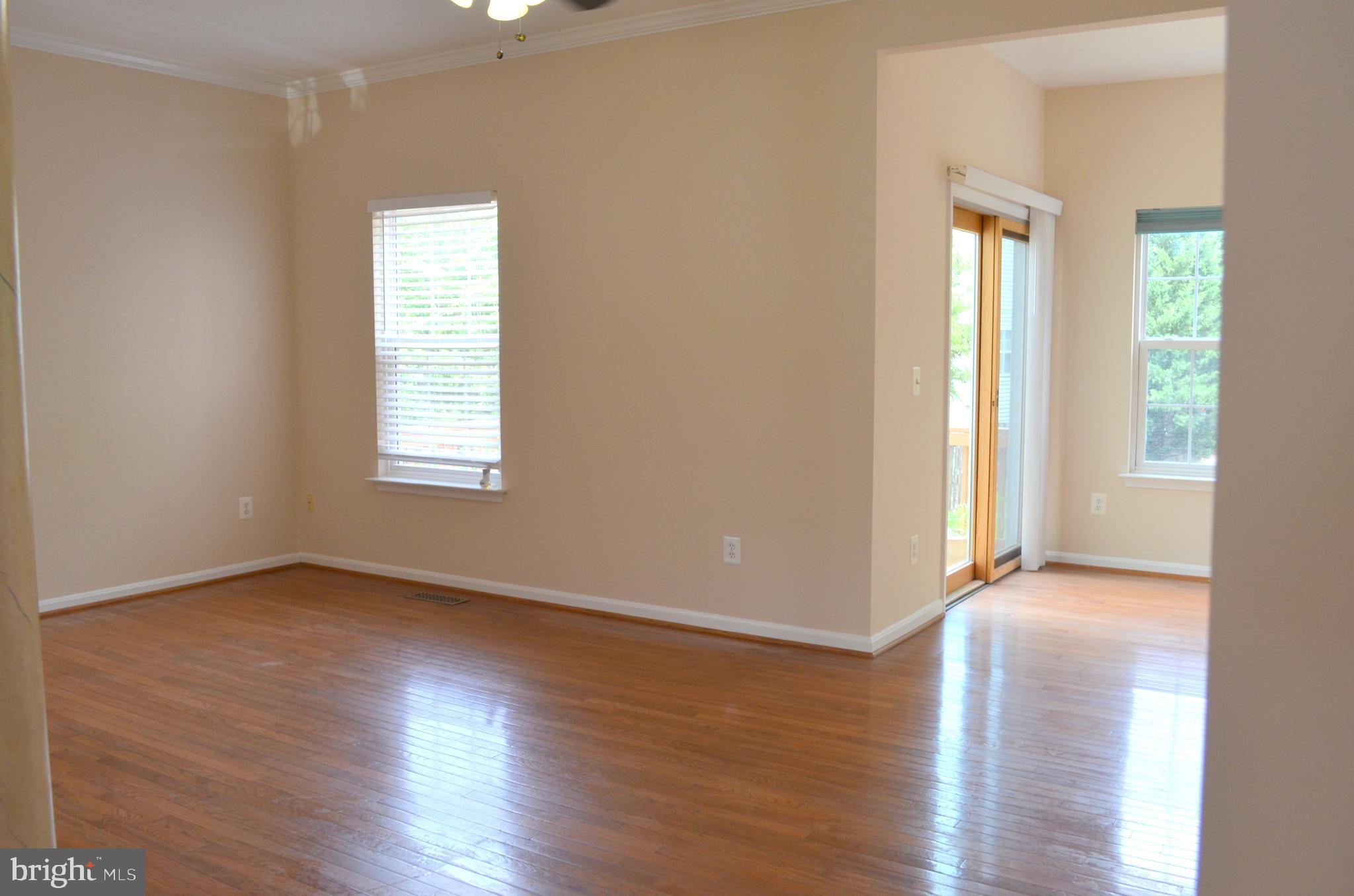 POTOMAC STATION - Residential Lease