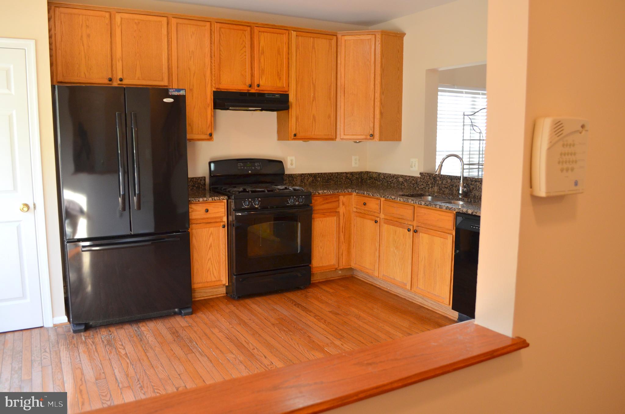 POTOMAC STATION - Residential Lease