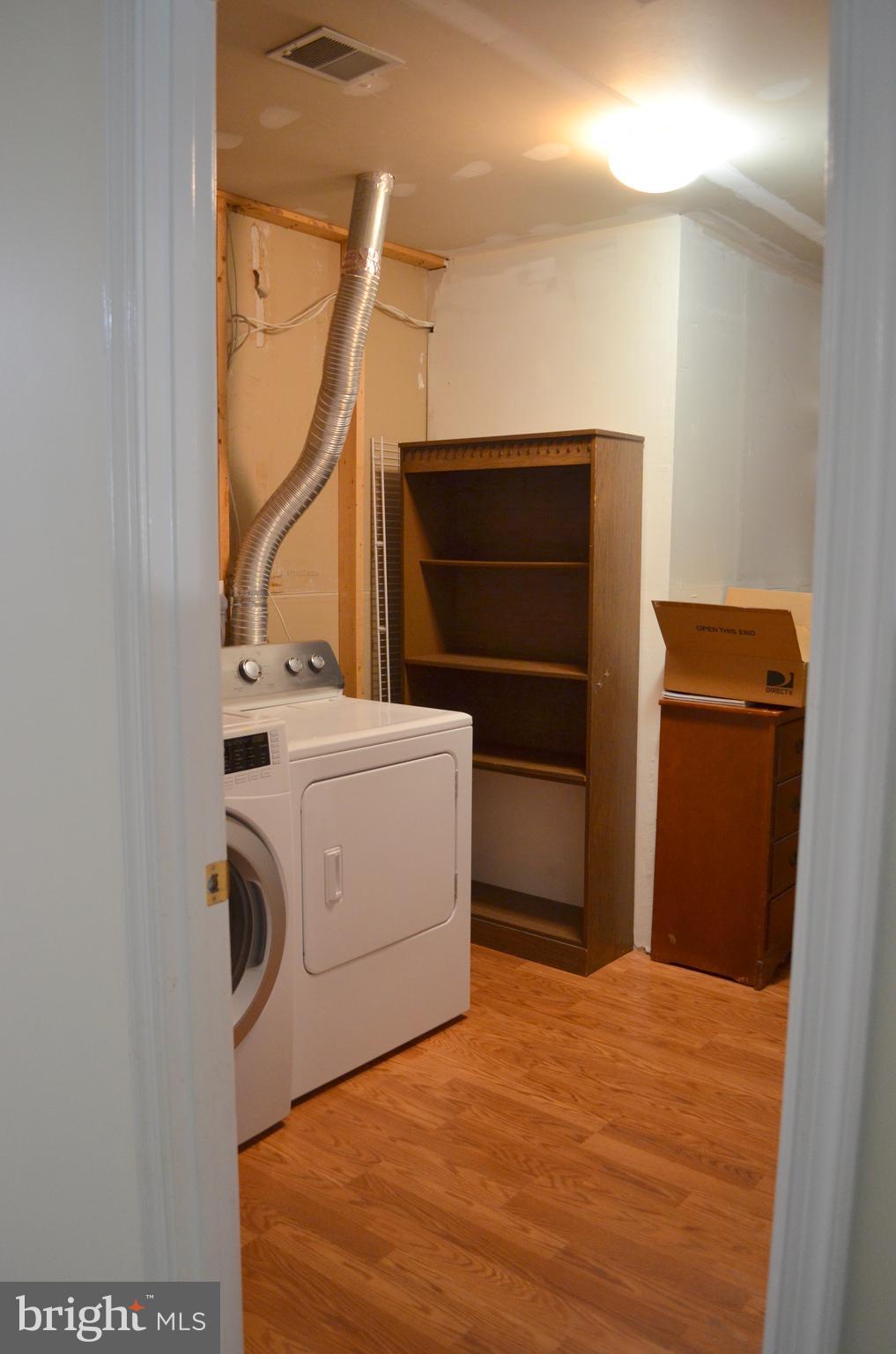 POTOMAC STATION - Residential Lease