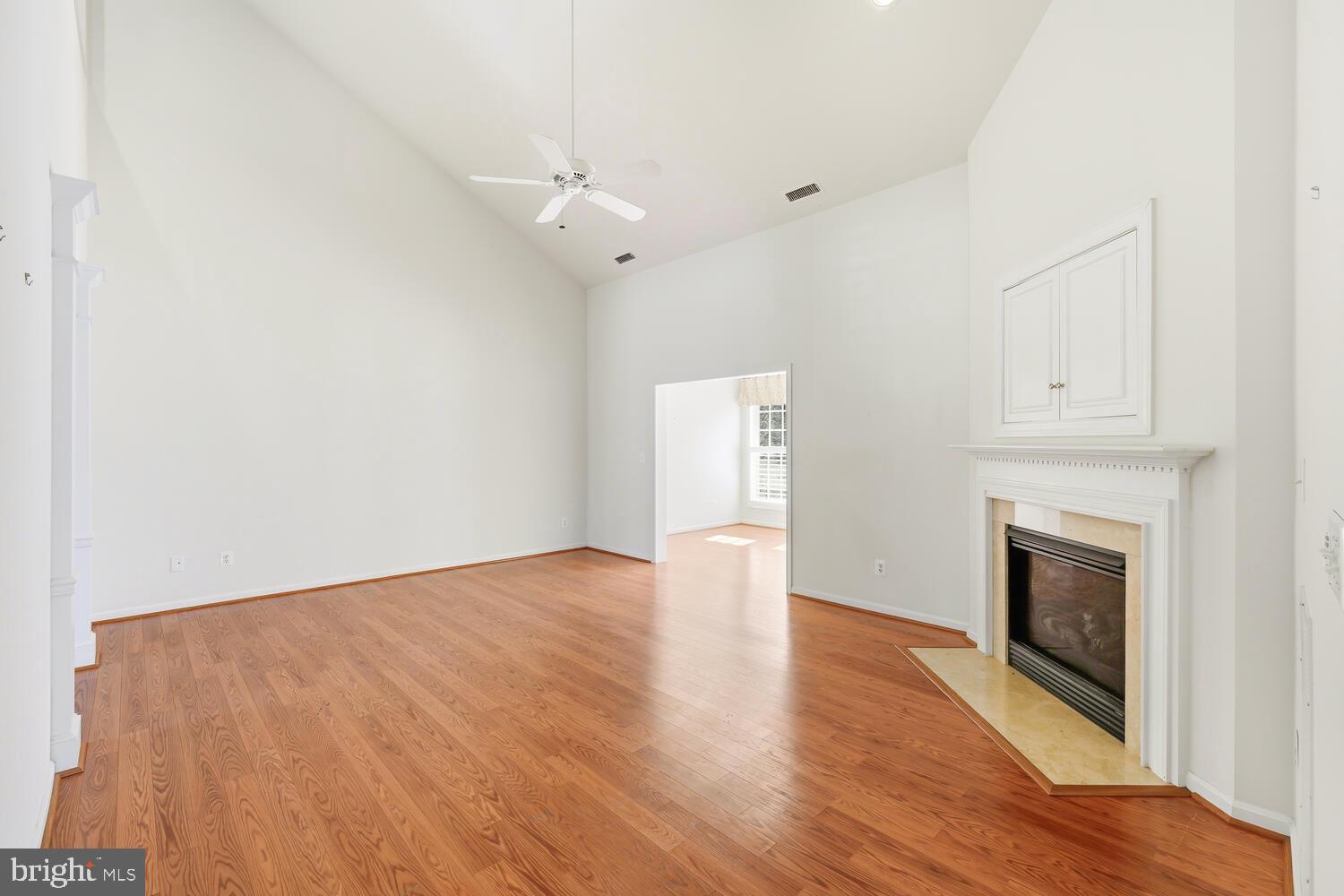 EASTON CLUB EAST - Residential