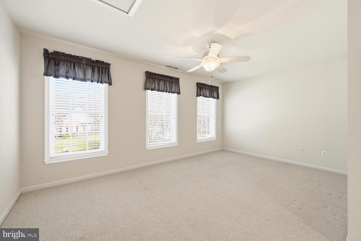 EASTON CLUB EAST - Residential