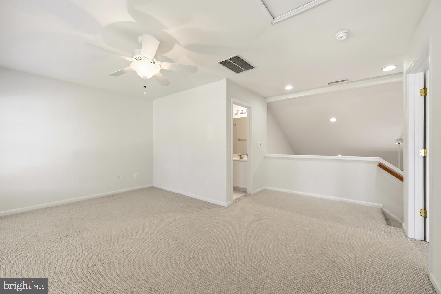 EASTON CLUB EAST - Residential