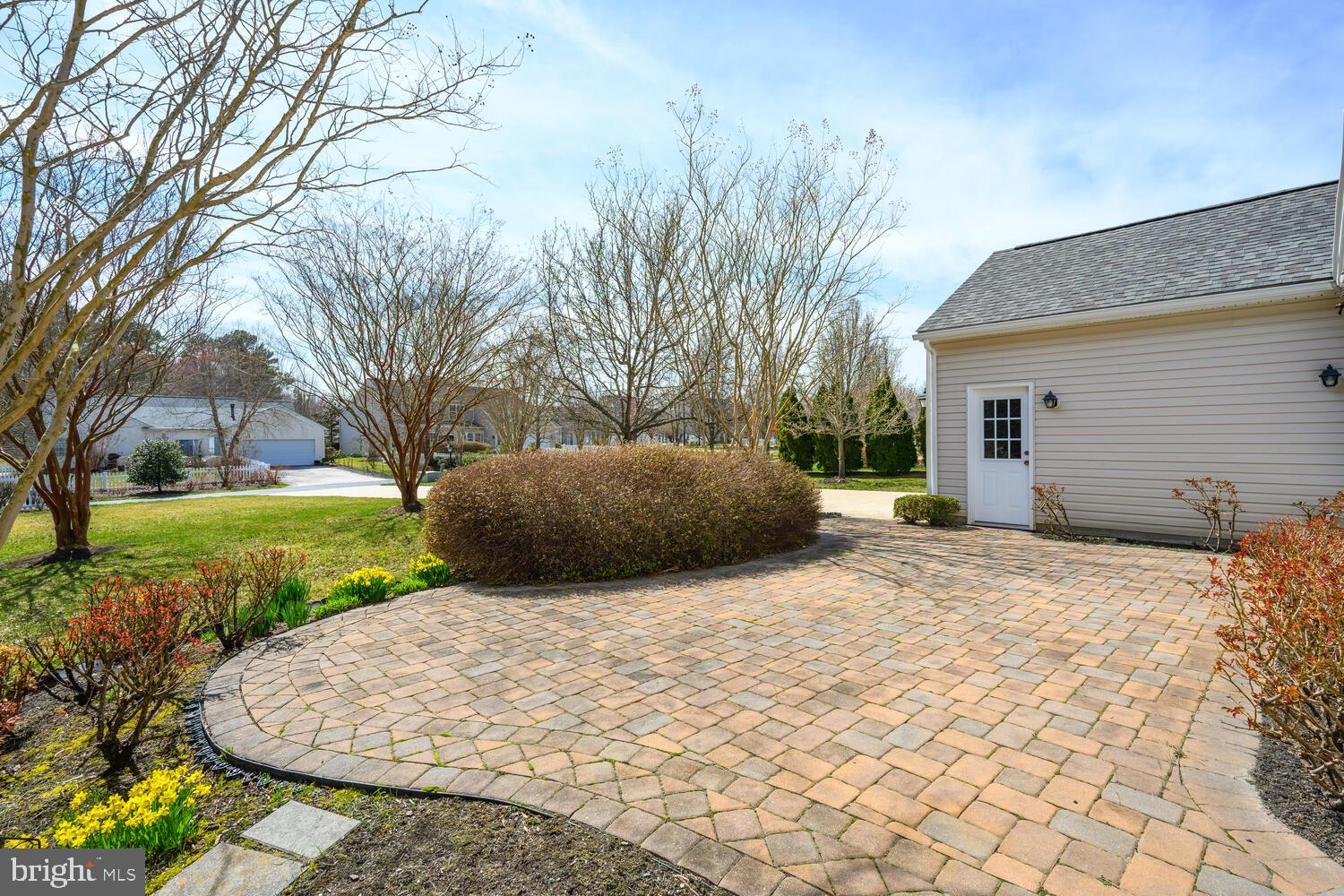 EASTON CLUB EAST - Residential