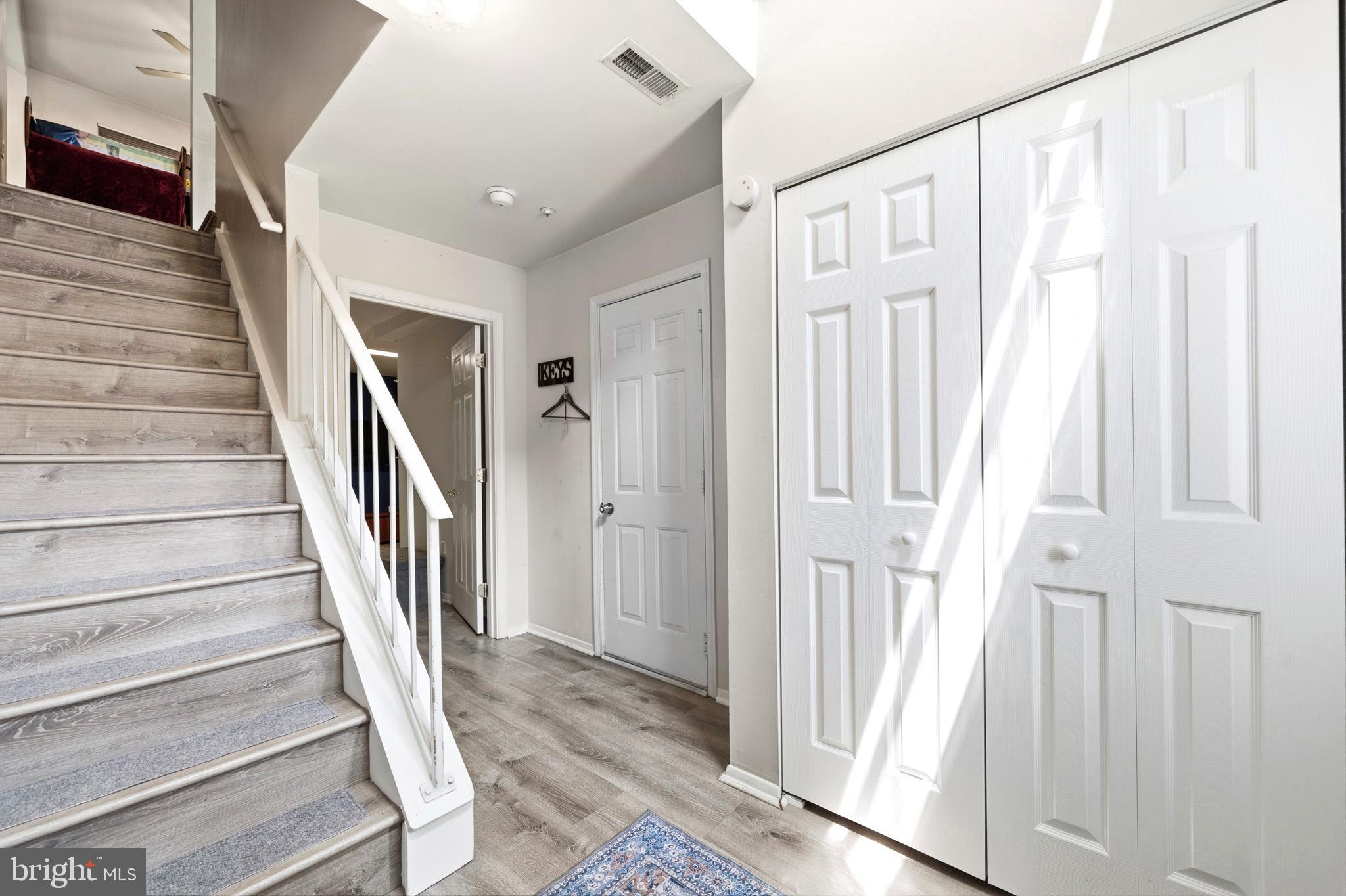9432 SEA BREEZE COURT