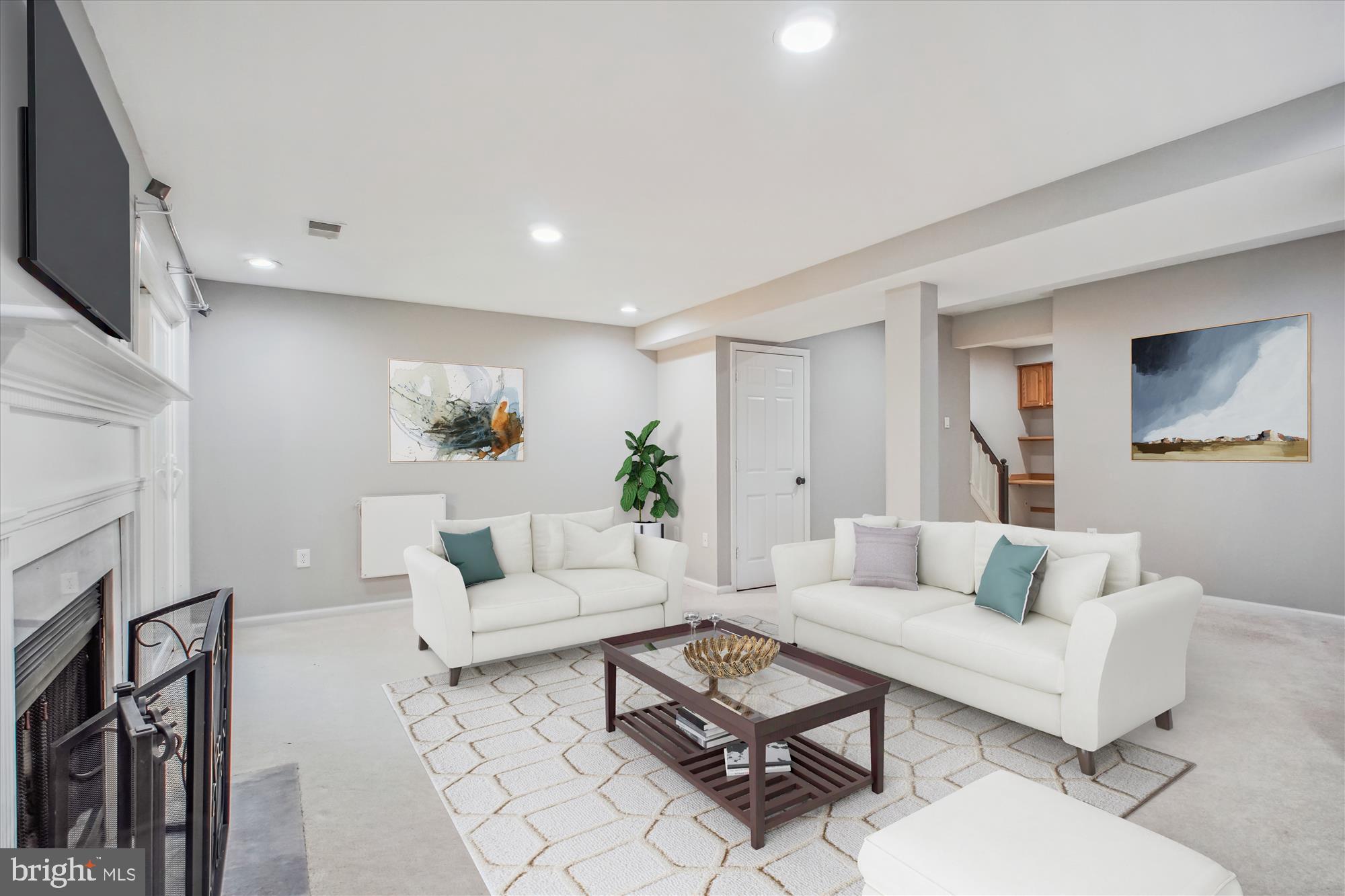 6149 SUMMER PARK LANE