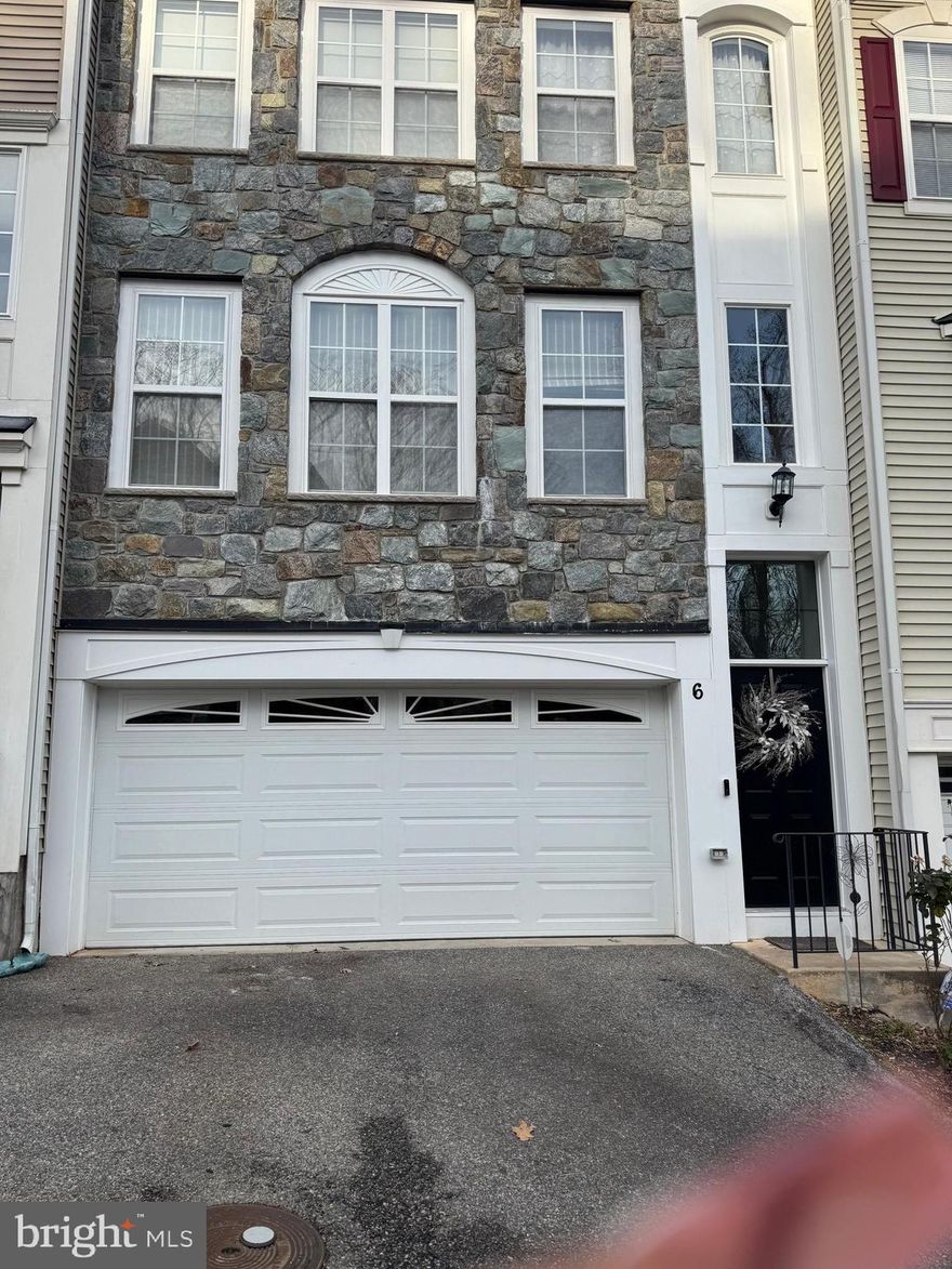 3bedroom 2.5baths townhouse Year Built: 2008 living SQFT: 1,672, Total SQFT: 2,412 The home needs TLC and some repairs, but a creative buyer with vision will definitely make this one shine again.  sale pending lender approval.