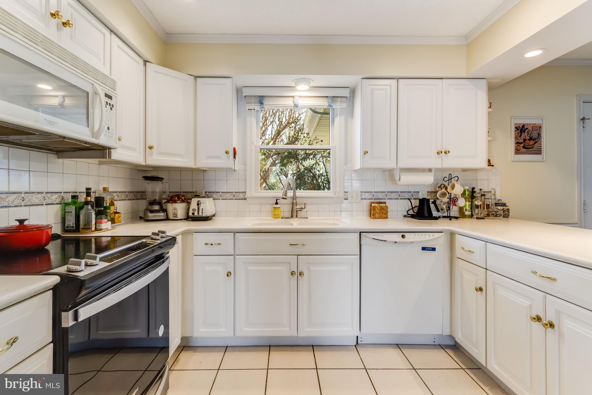 HARBOR VIEW - Residential