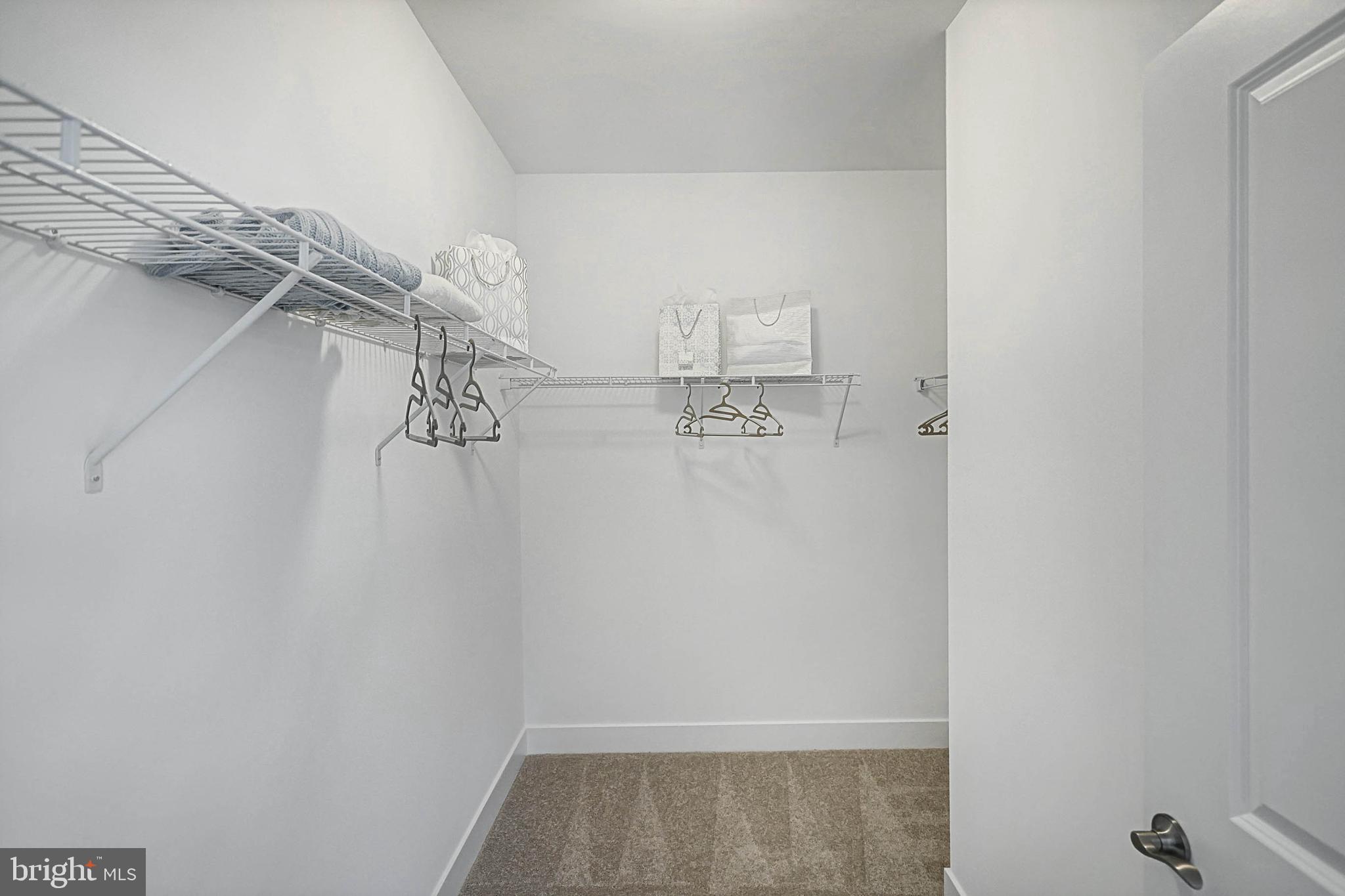 HOME TOWNE SQUARE - Residential