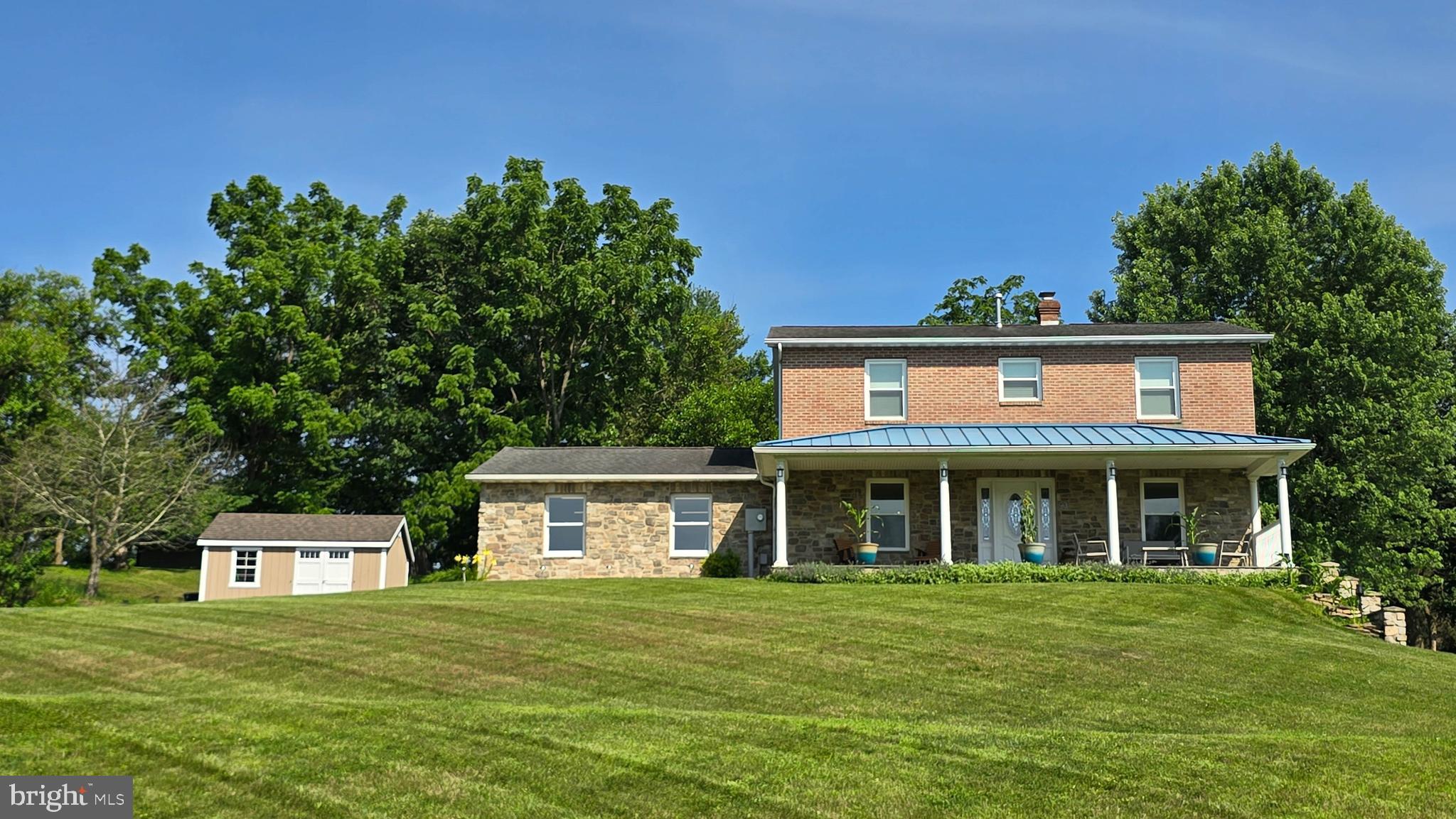 93 W CENTER STREET