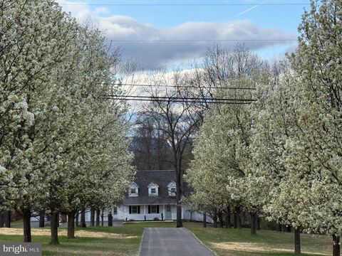 Apartment For Sale - 3659 Fairview Drive<br/> Morgan County, BERKELEY SPRINGS, WV 25411