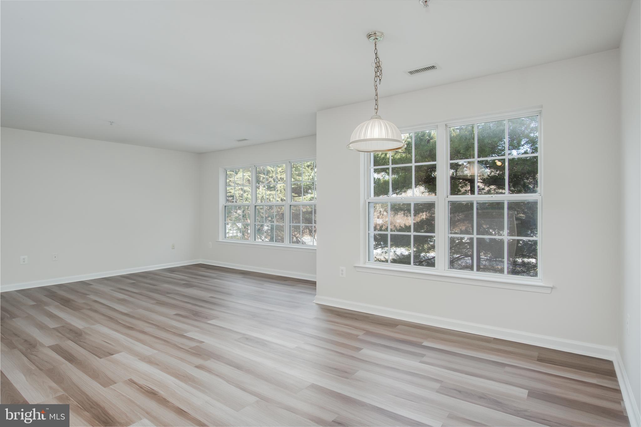 POTOMAC RIDGE - Residential