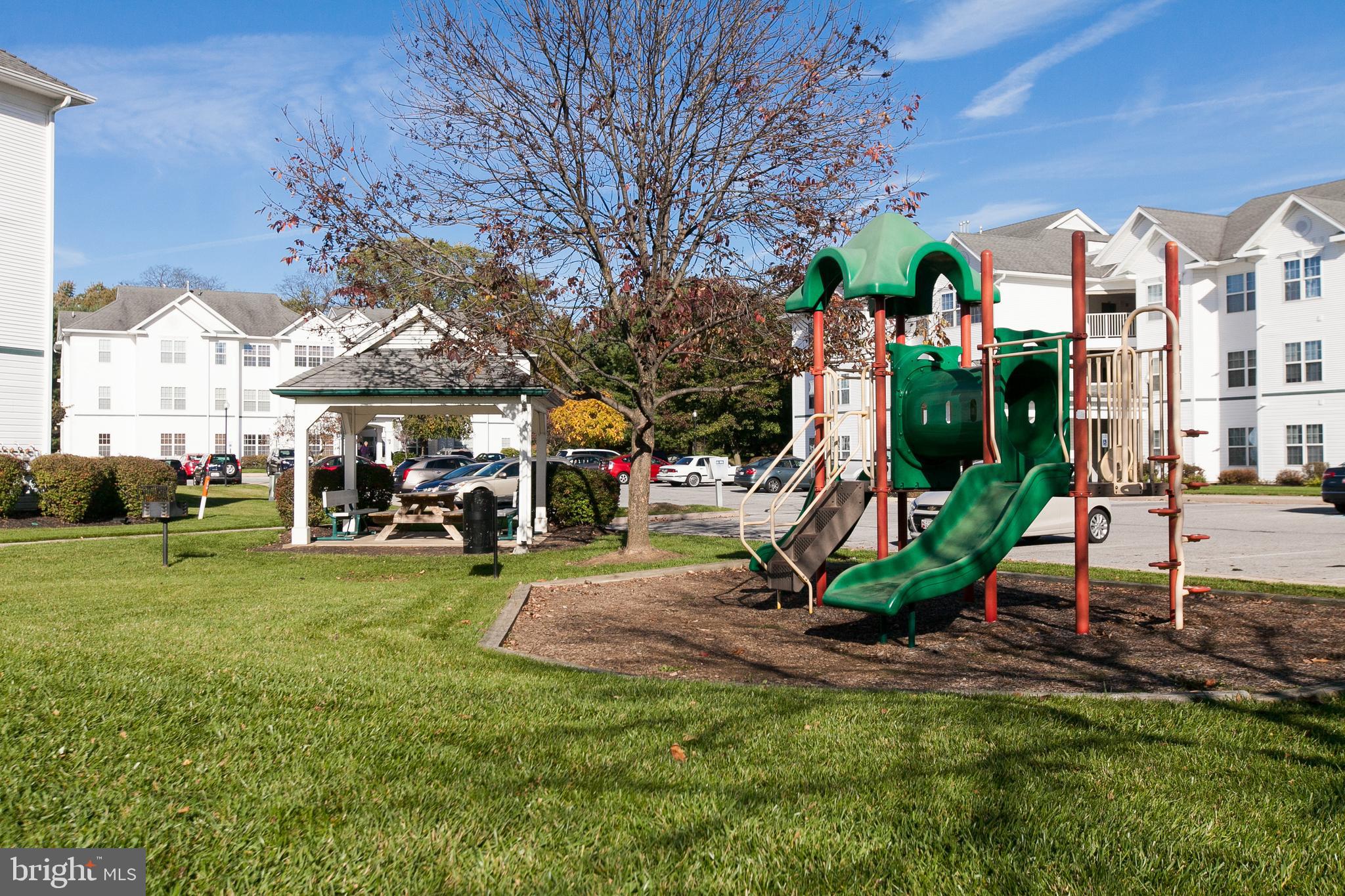 POTOMAC RIDGE - Residential