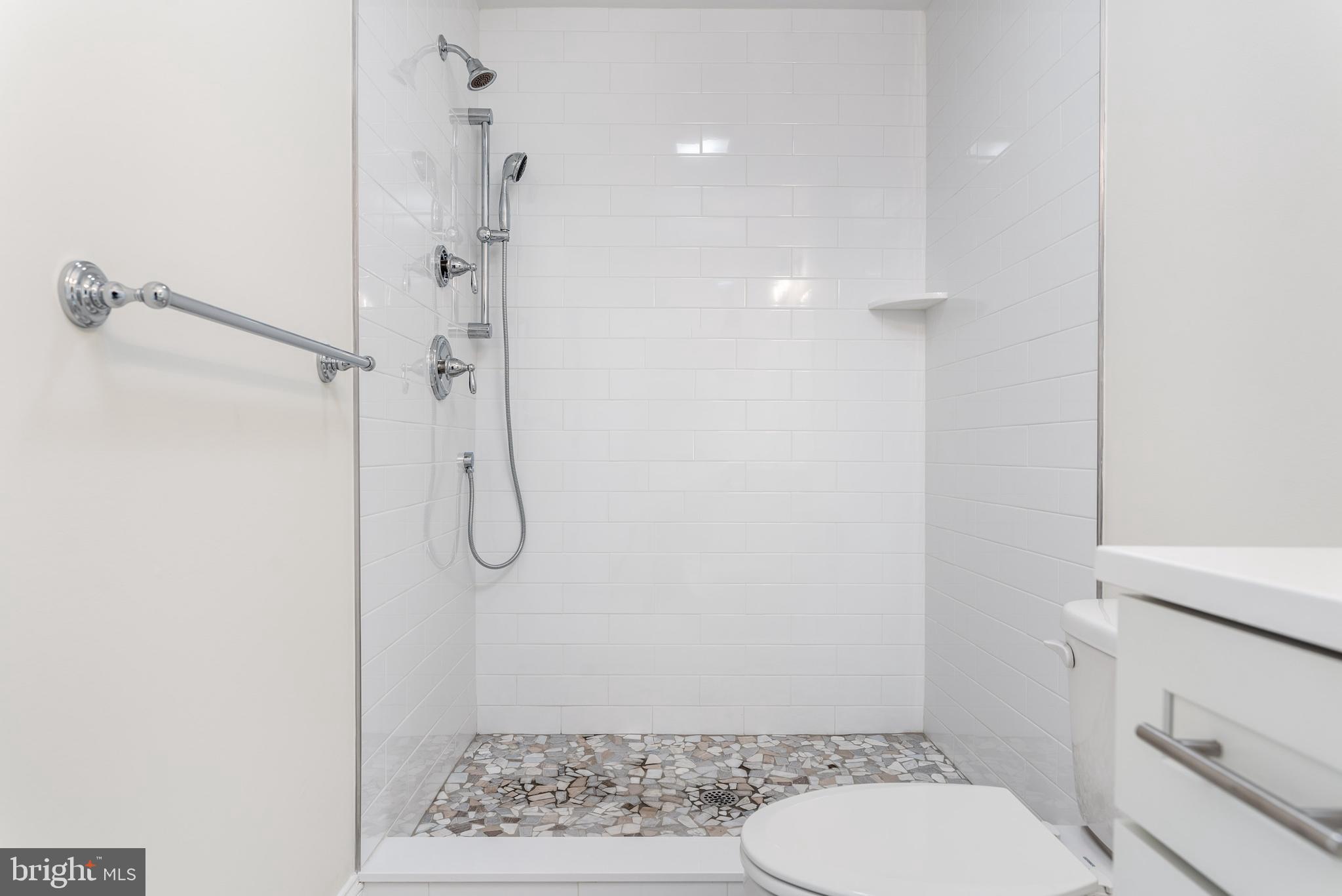 MERION POINTE - Residential Lease