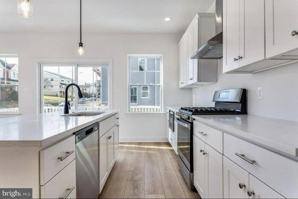 MERION POINTE - Residential Lease