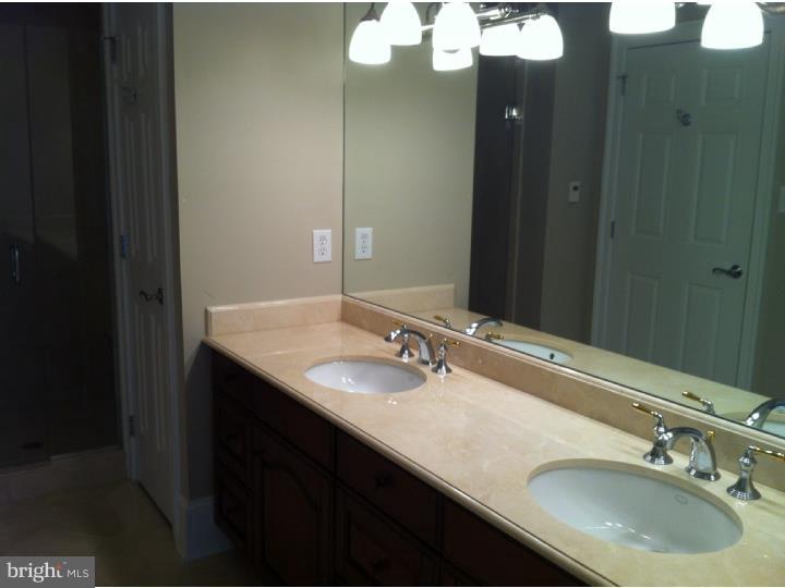 STRAWBRIDGE COURT - Residential Lease