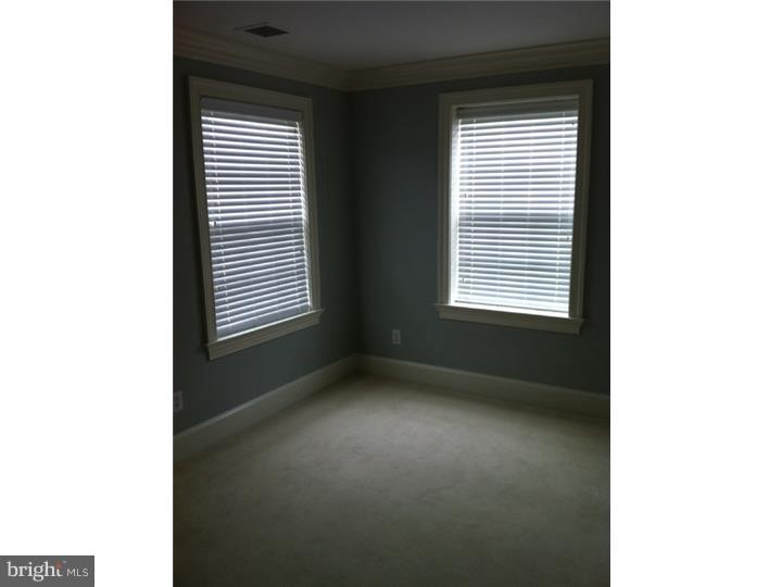 STRAWBRIDGE COURT - Residential Lease