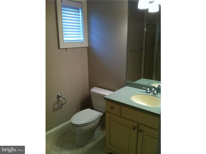 STRAWBRIDGE COURT - Residential Lease