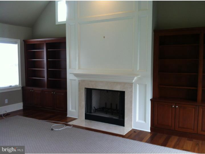 STRAWBRIDGE COURT - Residential Lease