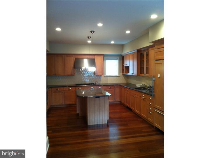 STRAWBRIDGE COURT - Residential Lease