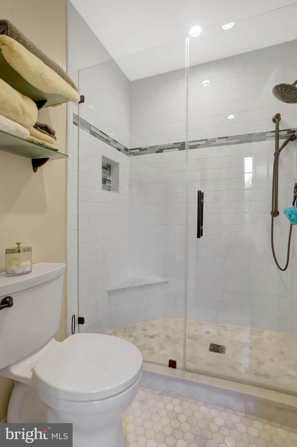 CHURCHILL SQUARE - Residential