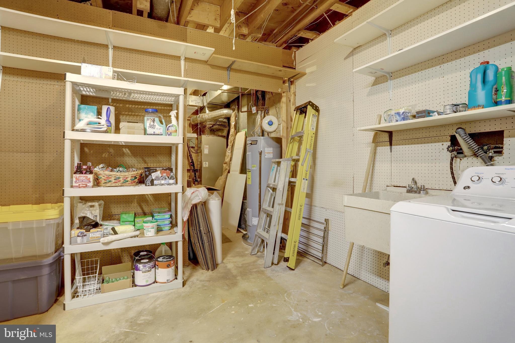 CHURCHILL SQUARE - Residential