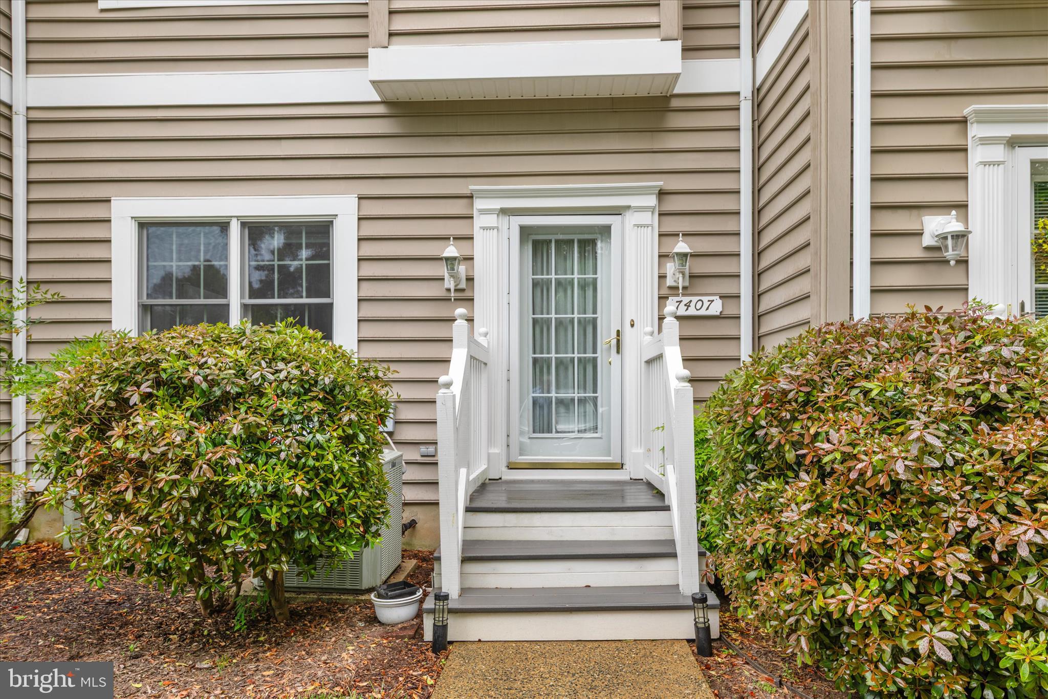 EASTON CLUB - Residential