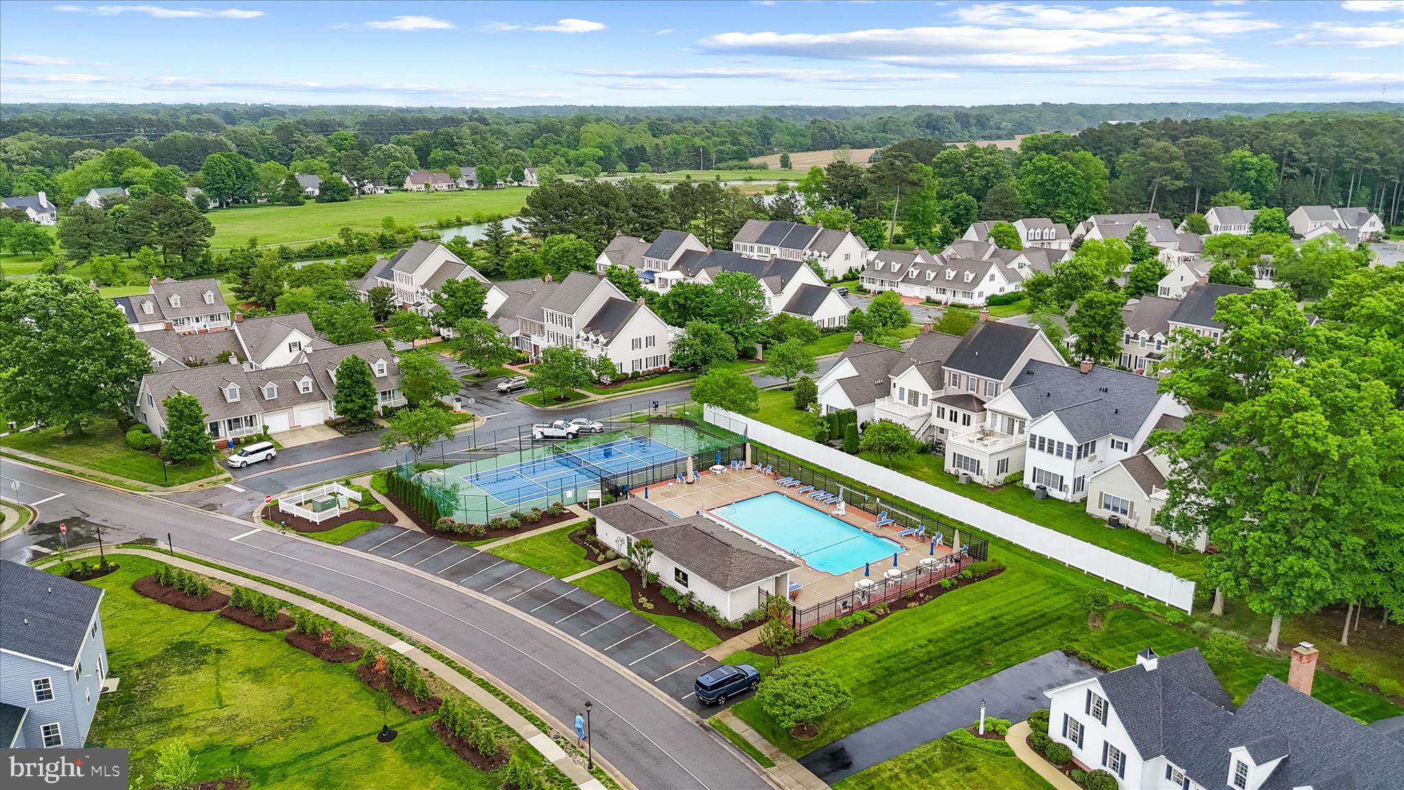EASTON CLUB - Residential