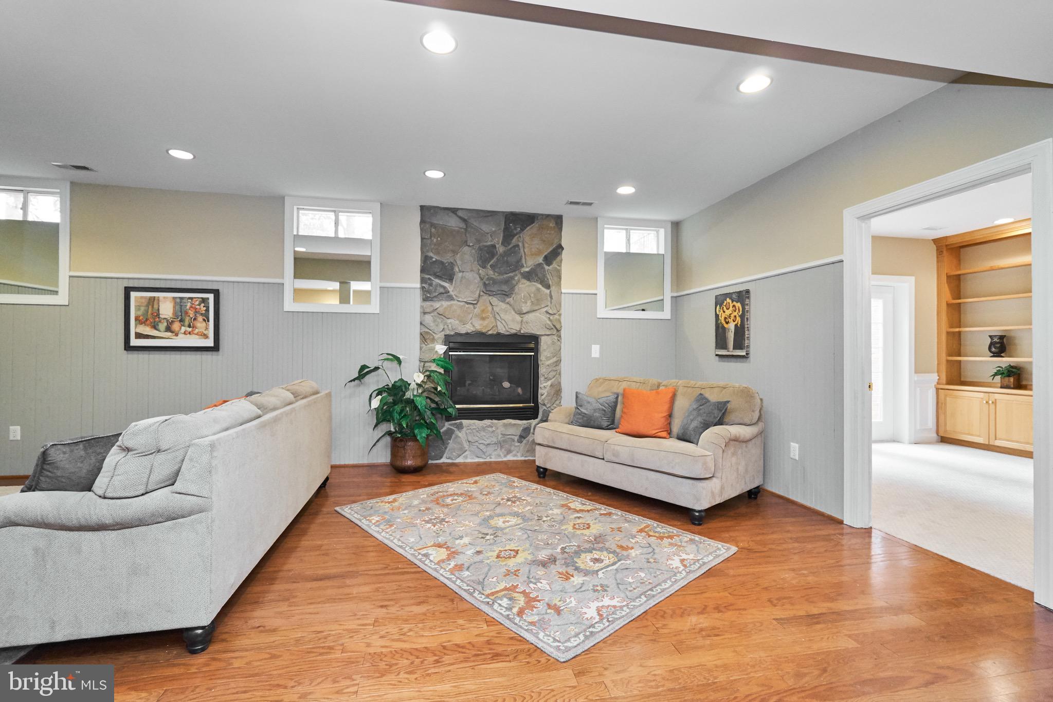 PIEDMONT - Residential