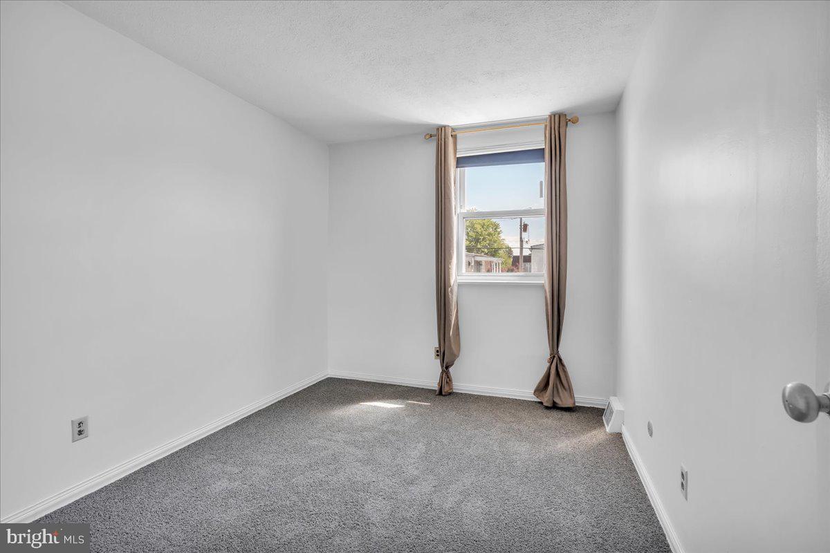 BUSTLETON - Residential