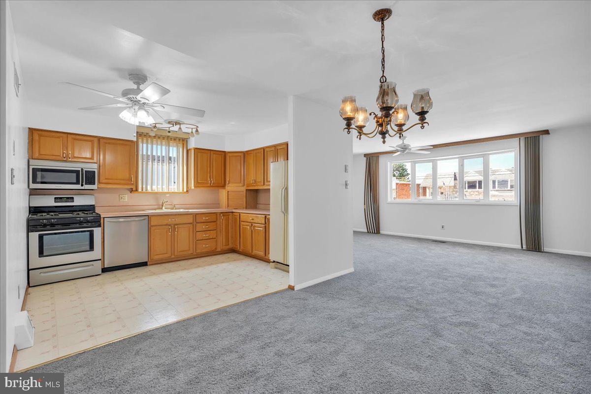 BUSTLETON - Residential