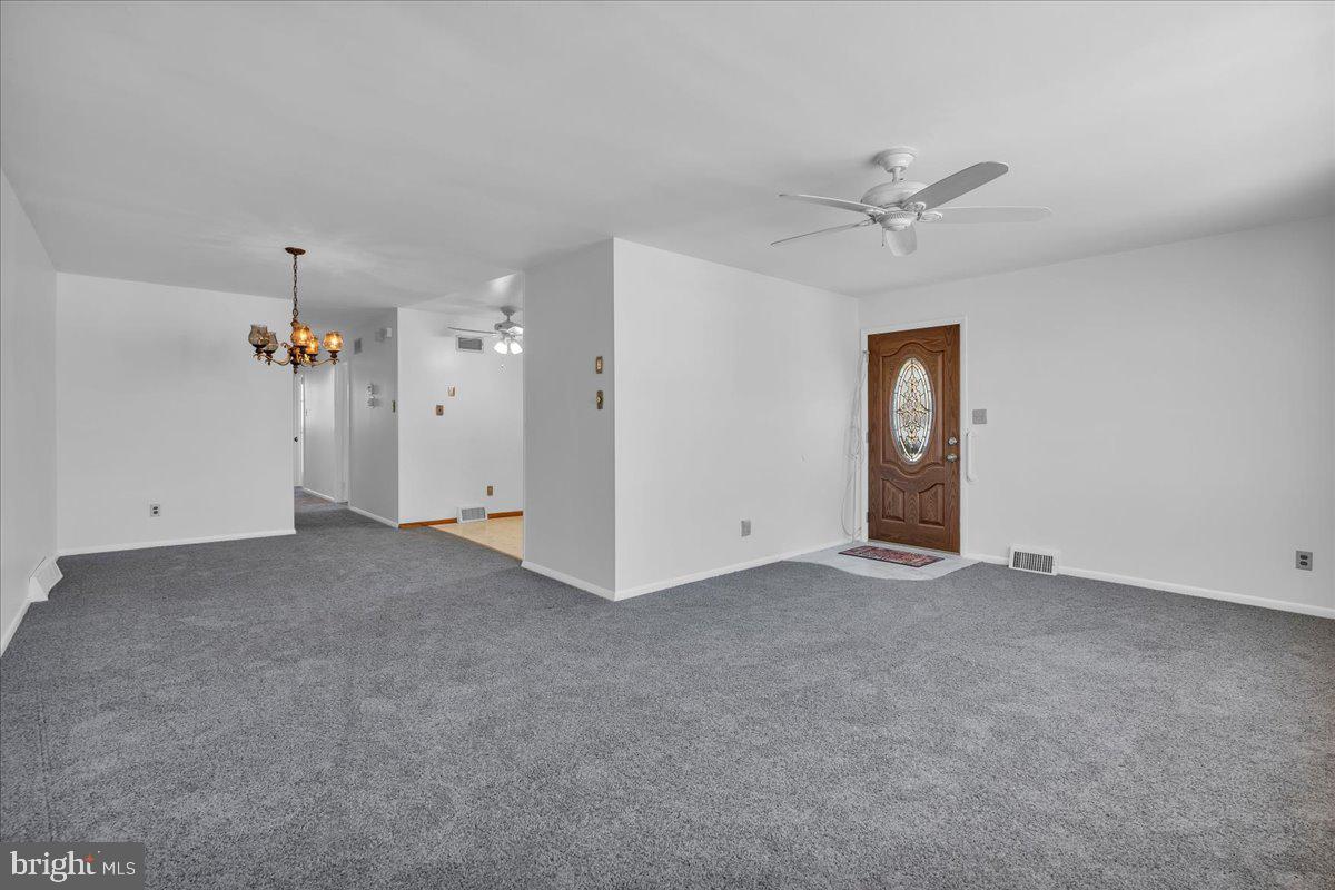 BUSTLETON - Residential
