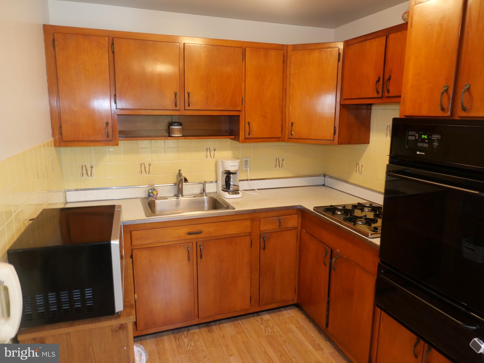 BROOKTHORPE HILLS - Residential