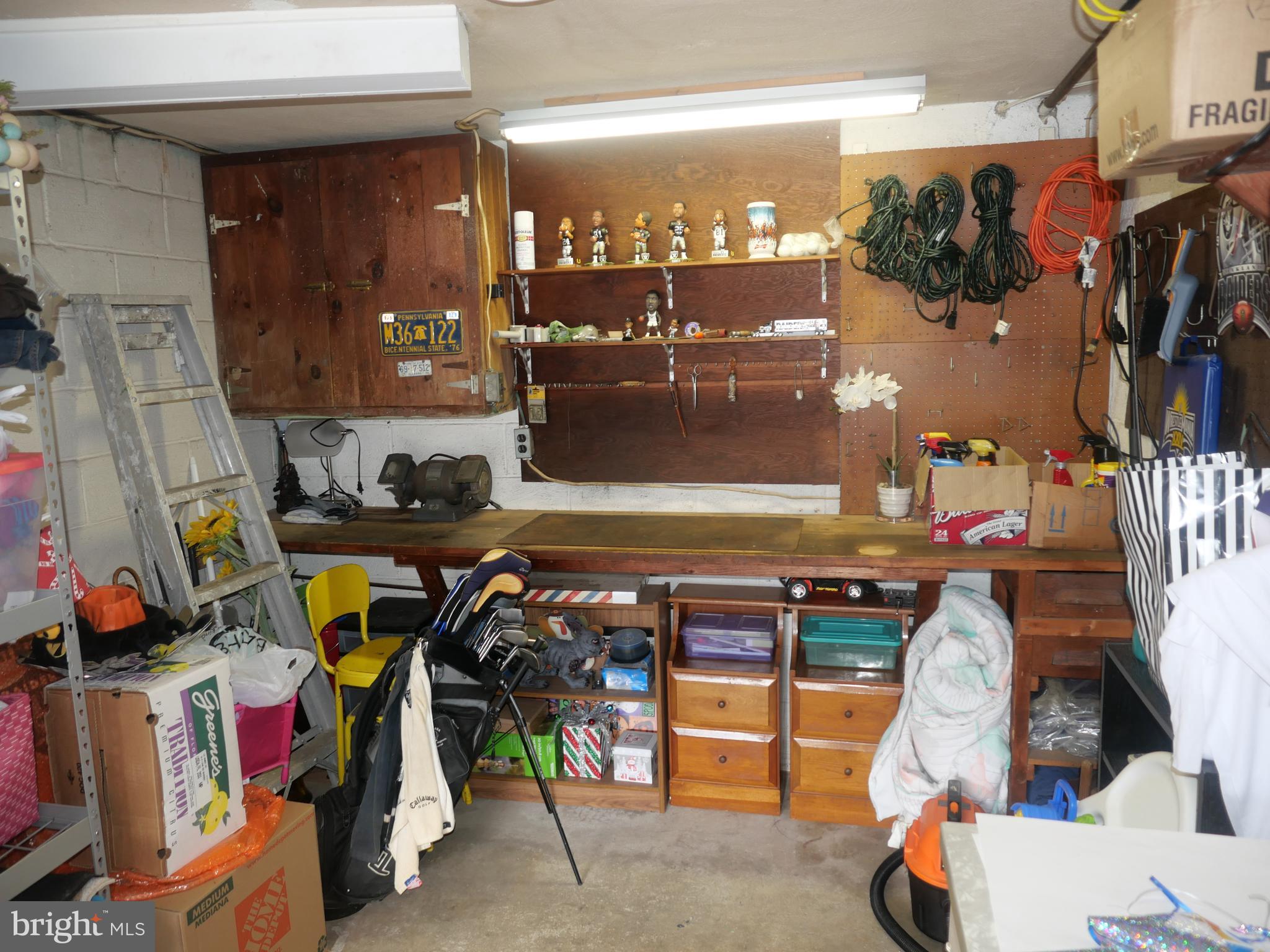 BROOKTHORPE HILLS - Residential