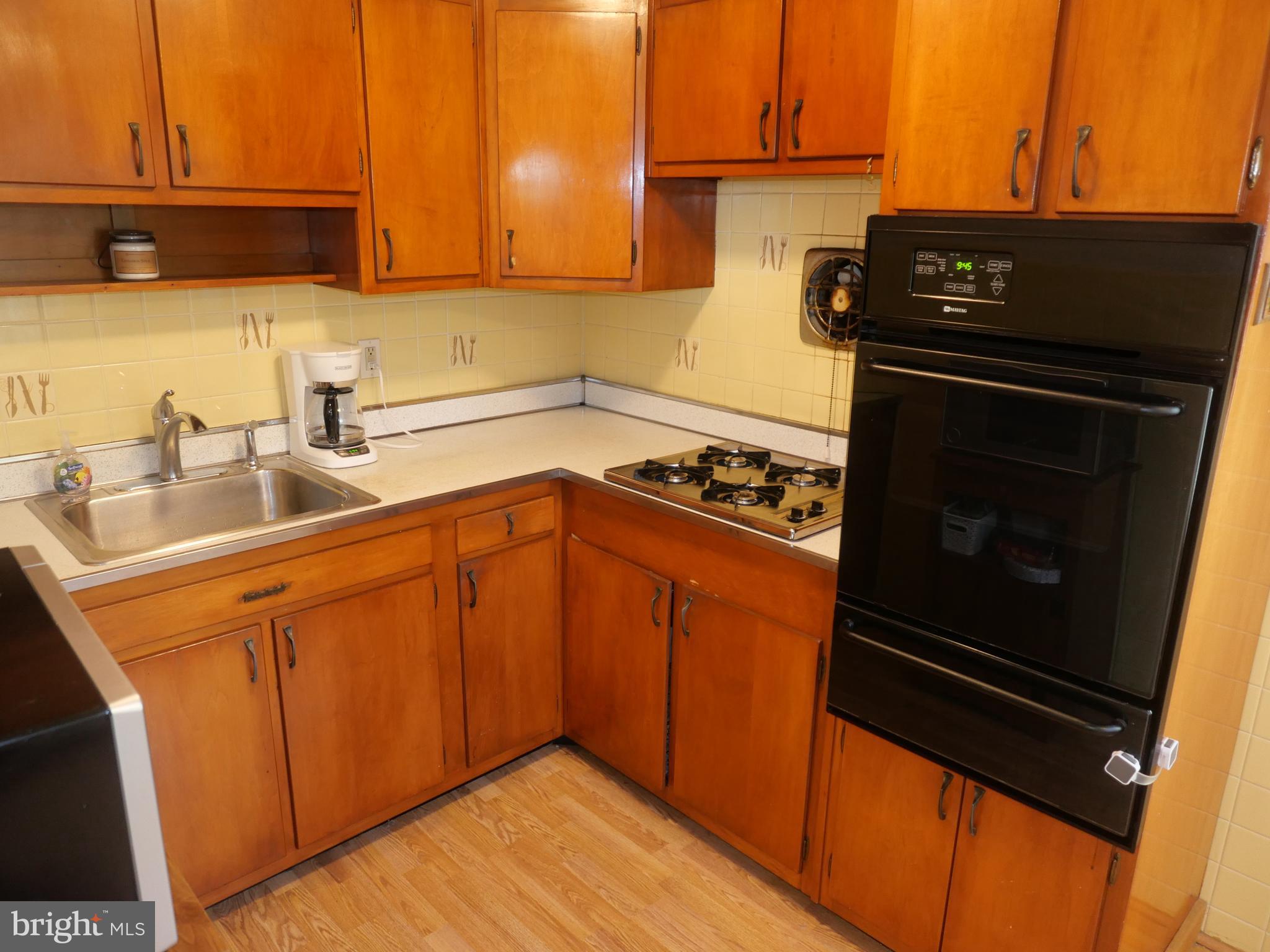 BROOKTHORPE HILLS - Residential