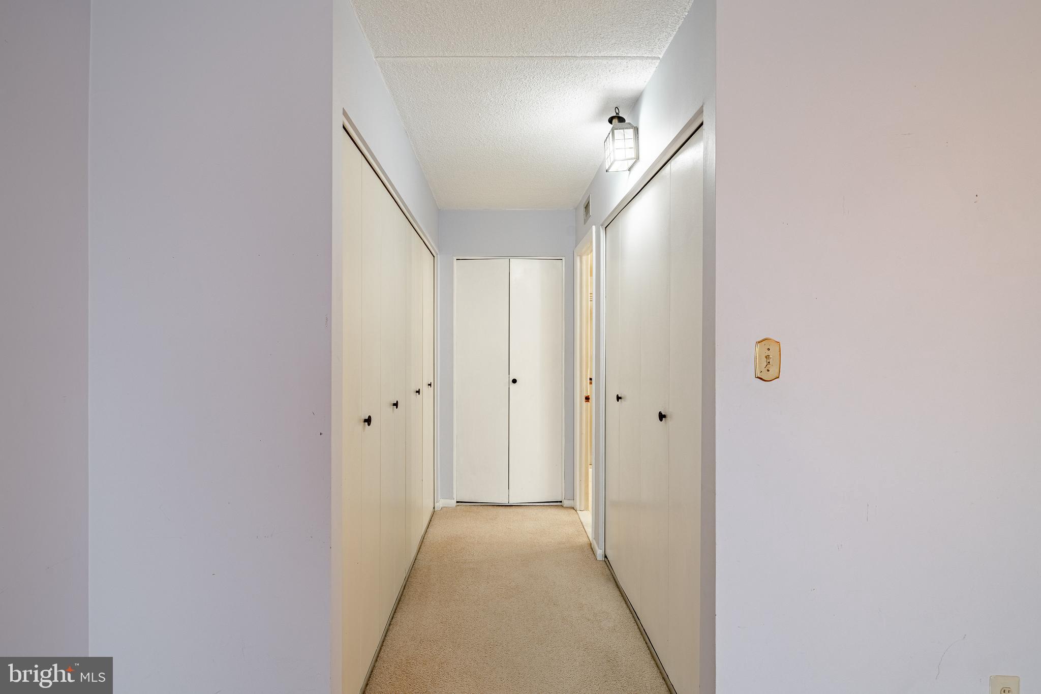 VALLEY FORGE TOWER - Residential