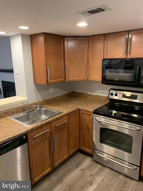 Condo For Rent - 15603 Easthaven Court #902<br/> BOWIE, MD 20716